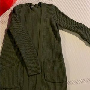 Long Green cardigan with pockets